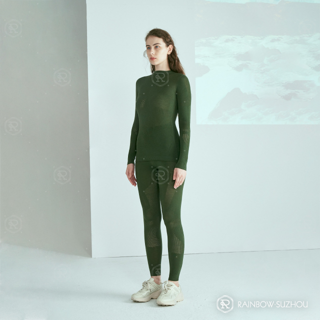 女式美利奴羊毛滑雪套装无缝打底层