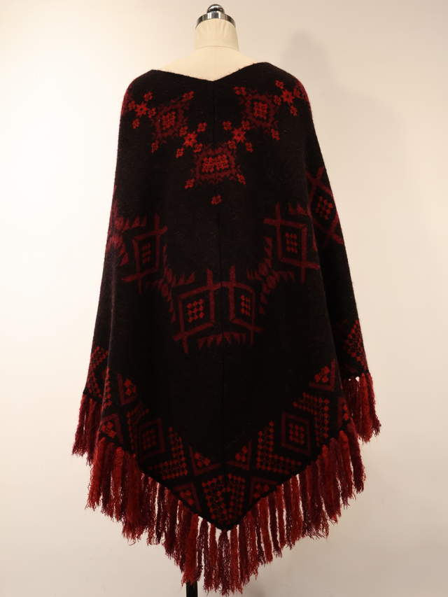 深色民族风针织斗篷