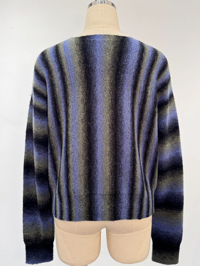 梯度颜色无缝套头衫