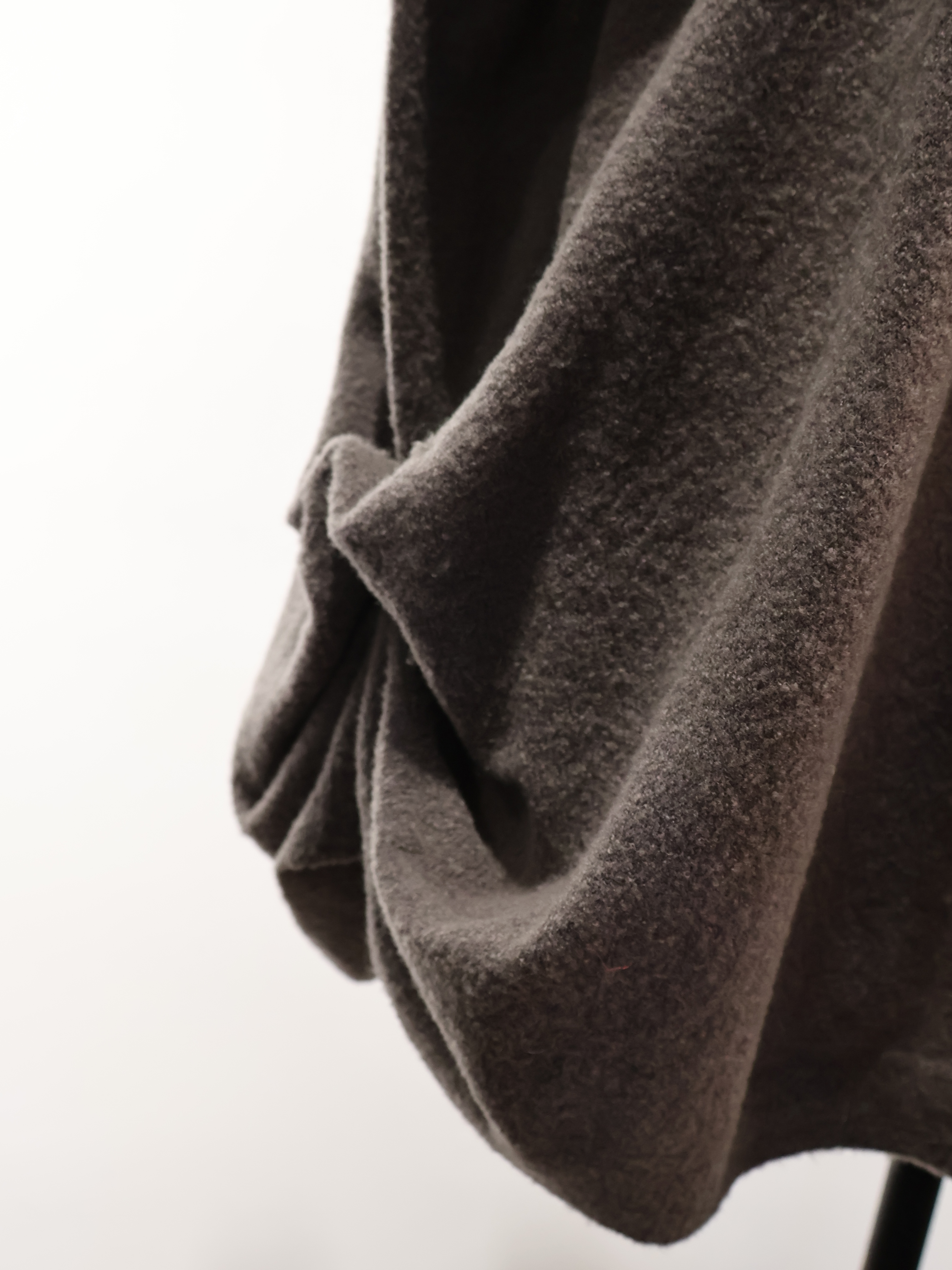 翻折一字领套头毛衫